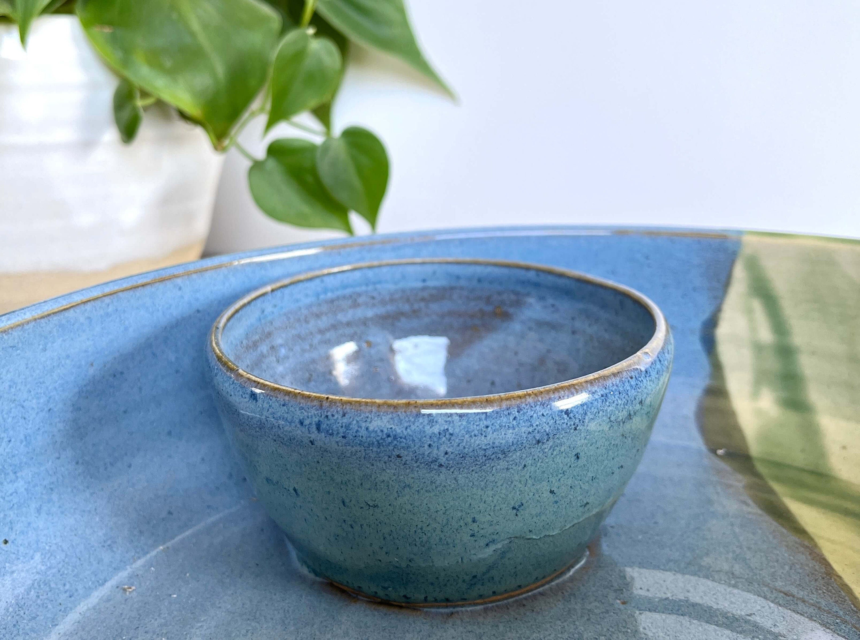 Large Chip and Dip Bowl, Cream Colored Pottery Serving Bowl